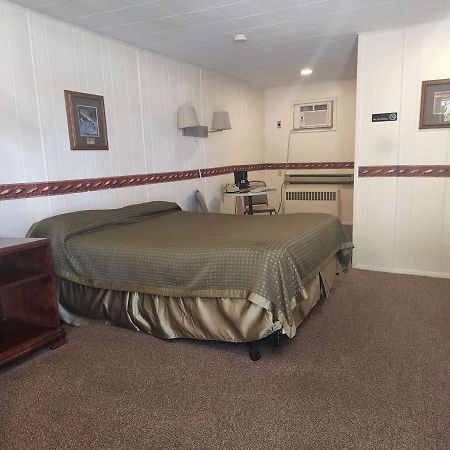 White Valley Motel Saint Charles Екстер'єр фото