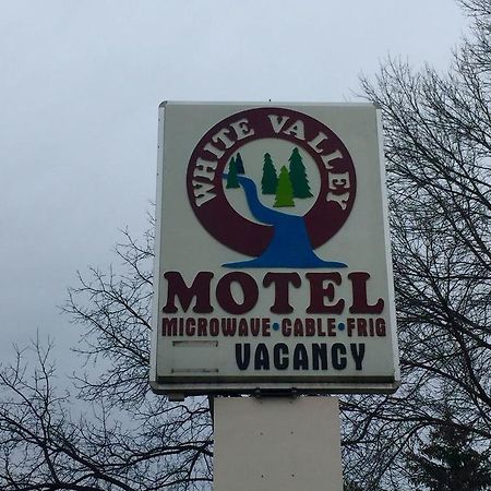 White Valley Motel Saint Charles Екстер'єр фото