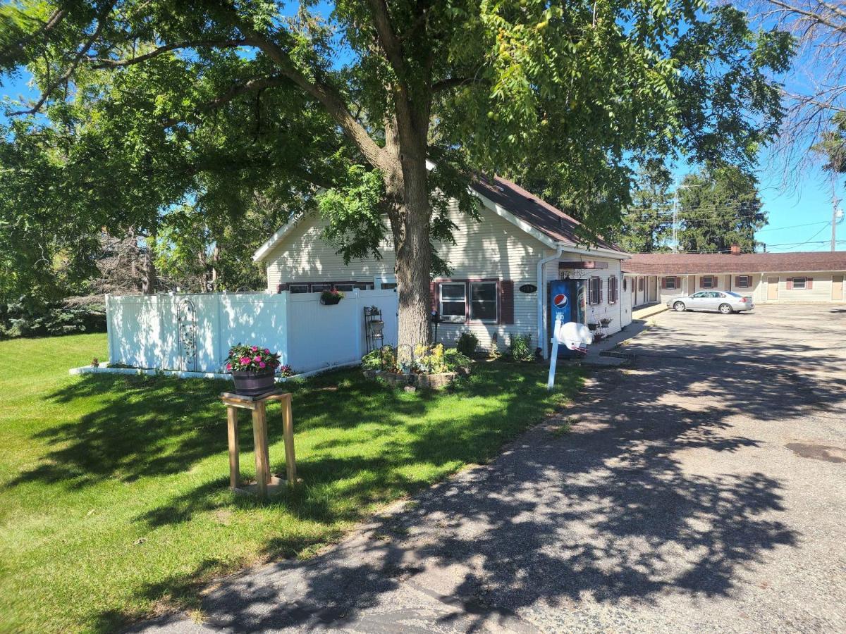 White Valley Motel Saint Charles Екстер'єр фото